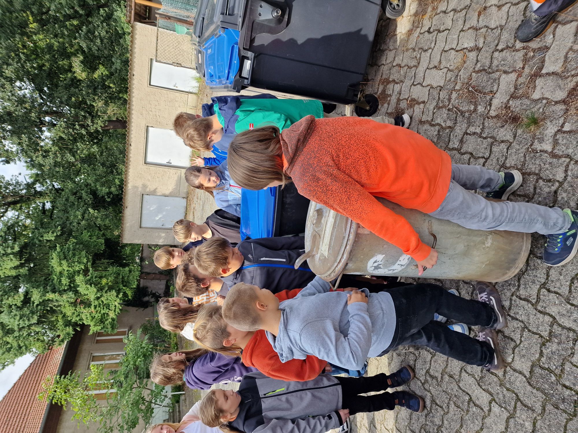 Projekttag rund um das Thema Abfall in den 5. Klassen der Sekundarschule Mieste