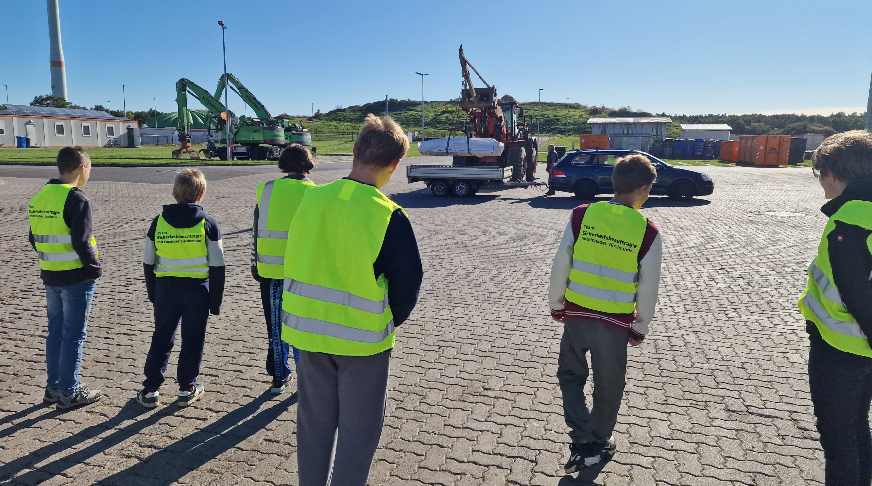 Hofrundgang mit den Schülern der Förderschule K.F.W. Wander aus Gardelegen