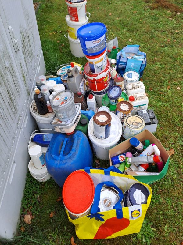 Illegale Entsorgung von Schadstoffen – Bitte beachten!