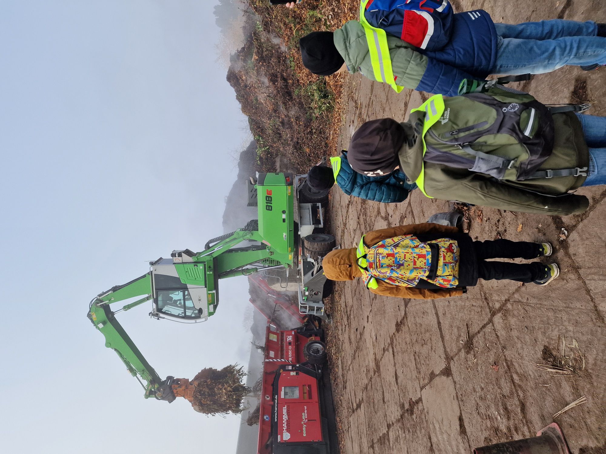 Spannender Besuch der Grundschule Mieste auf unserem Abfallwirtschaftshof